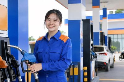 Giá xăng dầu hôm nay 5/8/2026: Dầu thế giới giảm gần 6%