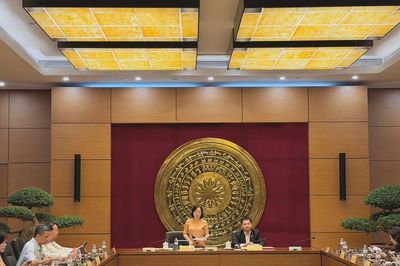 Từ nghị trường Quốc hội, gửi gắm yêu cầu đổi mới pháp luật