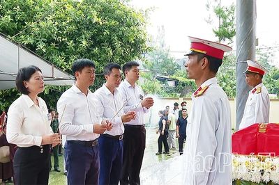 Đón nhận, truy điệu và an táng hài cốt liệt sĩ Nguyễn Văn Yến