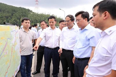 Phú Thọ, Thái Nguyên bàn phương án đầu tư hầm đường bộ Tam Đảo