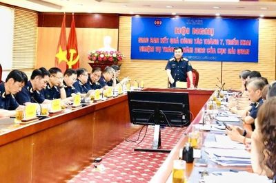 Thu ngân sách từ xuất nhập khẩu đạt gần 310.000 tỷ đồng