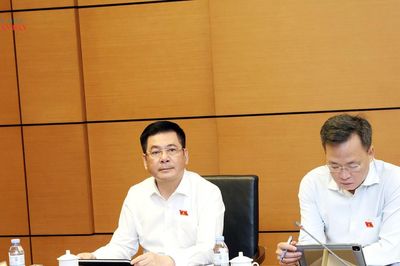 Nghiên cứu cấm xuất bản, in, phát hành có nội dung kích động, kỳ thị, phân biệt hoặc chia rẽ vùng miền