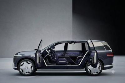 Genesis làm SUV điện hạng sang với cửa như Rolls-Royce