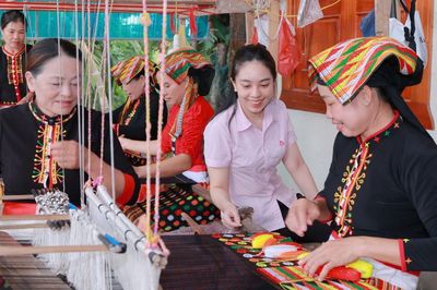 Tín dụng chính sách 'đánh thức' giá trị làng nghề xứ Nghệ