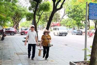 Hà Nội đầu tư cải tạo, chỉnh trang nhiều tuyến vỉa hè