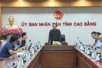Chủ tịch UBND tỉnh Lê Hải Hòa yêu cầu rà soát công tác tuyển sinh và chuẩn bị vận hành các trường nội trú liên cấp