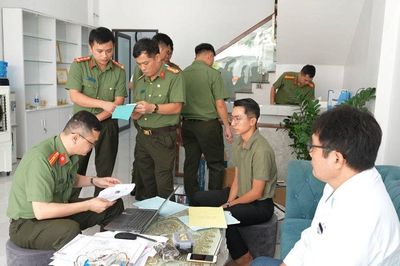 Khởi tố Lâm Văn Tướng không có chuyên môn vẫn trực tiếp khám bệnh, điều hành phòng khám