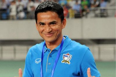 HLV Kiatisak: Tuyển Thái Lan phải vào top 12 châu Á, không chỉ là vô địch ASEAN Cup