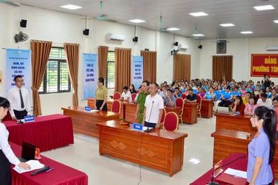 Phường Tùng Thiện: Đổi mới tuyên truyền pháp luật, đưa chính sách đến gần người dân