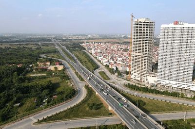 Hà Nội giữ vững đà tăng trưởng, tăng tốc về đích cuối năm