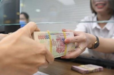 Cập nhật lãi suất Agribank, BIDV, Vietcombank, VietinBank mới nhất: Có 100 triệu đồng gửi 18 tháng nhận được bao nhiêu tiền lãi?