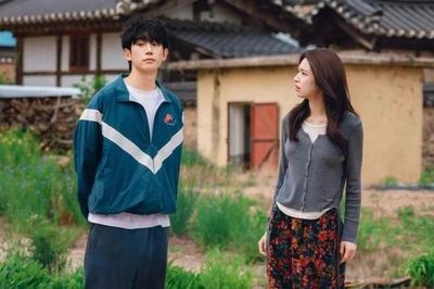 Mùa nghịch hành vừa tan: Thông điệp vũ trụ nào đang chờ đón 12 chòm sao?