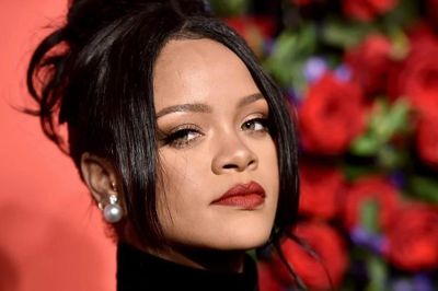 Sau 10 năm, Rihanna cuối cùng cũng chịu thu âm album mới, khi nào phát hành?