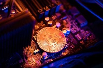 Texas siết kết nối điện với trung tâm dữ liệu, khai thác Bitcoin