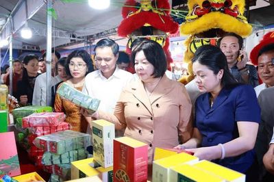 Thái Nguyên quảng bá du lịch văn hóa qua phiên chợ OCOP và ẩm thực