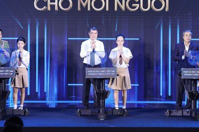 Thủ tướng Lê Minh Hưng: Quyết tâm xây dựng một không gian mạng an toàn, tin cậy và nhân văn