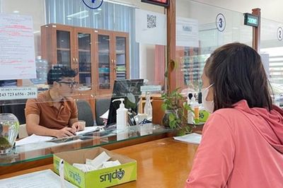 Bị ốm trùng ngày nghỉ phép năm, có được chế độ ốm đau?
