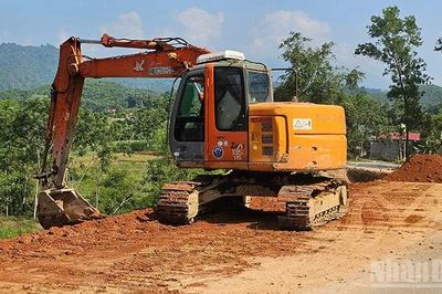 Mưa bão gây sạt lở một số điểm giao thông ở vùng thượng du Thanh Hóa