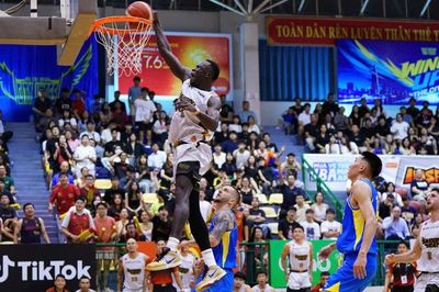 Saigon Heat giành vé play-off sau màn ngược dòng nghẹt thở