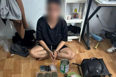 Giấu 'ma' trong phòng trọ