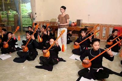 Nuôi dưỡng tình yêu văn hóa dân tộc từ những lớp học miễn phí