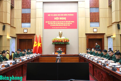 Gặp mặt, giao nhiệm vụ cho các Phó Tùy viên Quốc phòng, phụ trách lĩnh vực Biên phòng