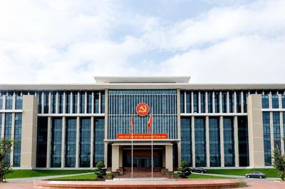 Quảng Trị bỏ 'cơ sở 2', yêu cầu cán bộ về làm việc tại trung tâm hành chính tỉnh