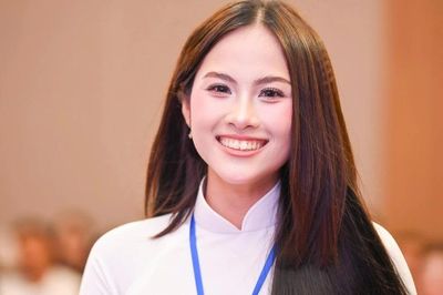 'Mẹ tôi dặn đi thi Hoa hậu Việt Nam phải chỉnh tề, nghiêm túc'