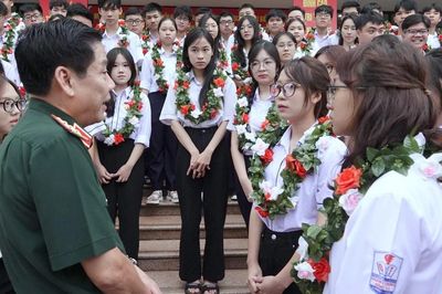 Bộ Quốc phòng vinh danh 135 học sinh tiêu biểu trong toàn quân