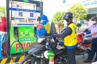 Để doanh nghiệp quyết định giá xăng dầu: Bước đi hướng tới thị trường ổn định và cạnh tranh