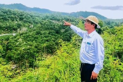 Hồi sinh 18ha 'đất chết' thành vườn sầu riêng, doanh thu gần chục tỷ đồng