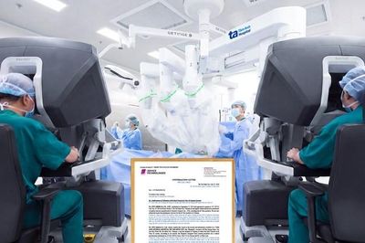 Lần đầu tại Việt Nam, 2 'siêu robot' cao cấp cùng phẫu thuật một ca ung thư