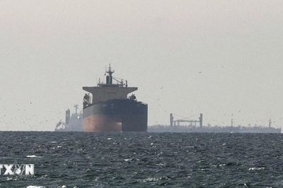 Iran và Oman đạt thỏa thuận về tuyến vận tải thương mại qua eo biển Hormuz