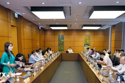 Đại biểu Quốc hội bàn về việc thành lập thành phố Quảng Ninh, thành phố Bắc Ninh