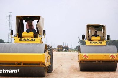 Dự án cao tốc Châu Đốc-Cần Thơ-Sóc Trăng thiếu nguồn vật liệu thi công