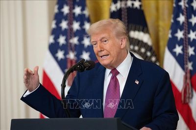 Tổng thống D. Trump bác tin Mỹ thiếu hụt vũ khí vì chiến dịch Trung Đông