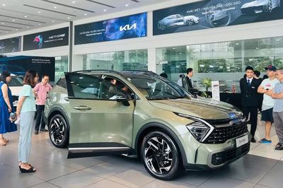 Hải Phòng áp mức lệ phí trước bạ 12% đối với ô tô con