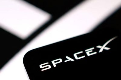 Tham vọng của SpaceX làm rung chuyển thị trường viễn thông Mỹ