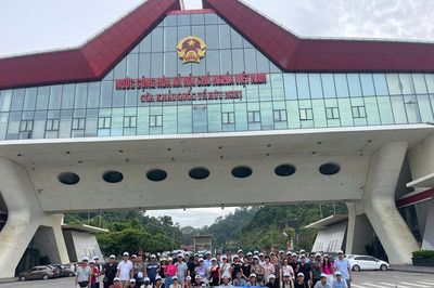 Hành trình gắn kết và nét đẹp văn hóa Phân lân Văn Điển
