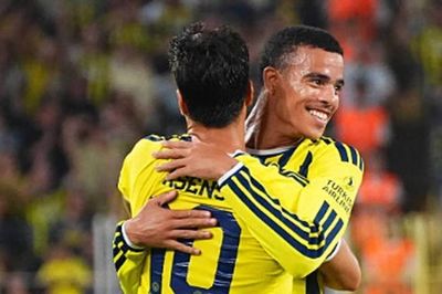 Greenwood tỏa sáng với siêu phẩm, Fenerbahce đánh bại Sturm Graz 2-0 tại Cúp C1