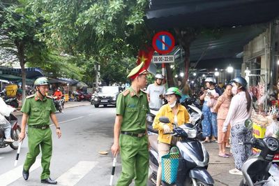Quyết liệt lập lại trật tự đô thị