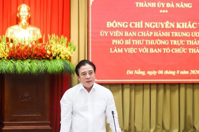 Phó Bí thư Thường trực Thành ủy Đà Nẵng Nguyễn Khắc Toàn: Ban Tổ chức Thành ủy cần chuyển mạnh từ tham mưu giải quyết công việc sang tham mưu chiến lược