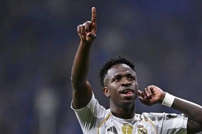 Vinicius Junior gia nhập Arsenal: Thương vụ lịch sử thay đổi trật tự quyền lực bóng đá