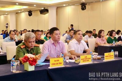 Bồi dưỡng, cập nhật kiến thức hội nhập quốc tế về kinh tế