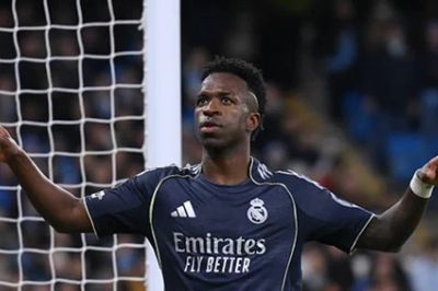 Vinicius Jr đứng trước ngã rẽ sự nghiệp: Ở lại Real Madrid hay trở thành hạt nhân tại Arsenal?