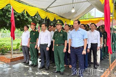 Xã Thái Hòa lấy mẫu ADN 6 hài cốt liệt sĩ chưa xác định danh tính