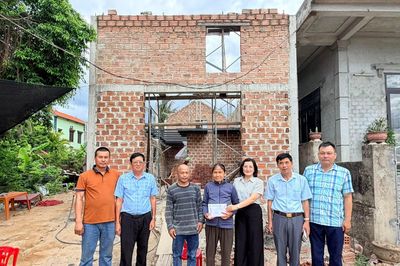 Hướng mạnh về cơ sở