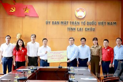 Tỉnh Tuyên Quang hỗ trợ tỉnh Lai Châu 2 tỷ đồng khắc phục hậu quả thiên tai