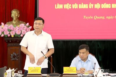 Giám sát việc thực hiện quy định về kiểm soát quyền lực, phòng, chống tham nhũng, tiêu cực trong công tác xây dựng pháp luật