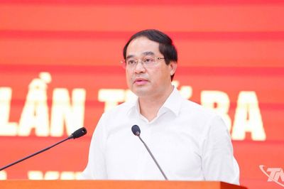 Triển khai thắng lợi Nghị quyết Trung ương 3, tạo chuyển biến thực chất trong phát triển kinh tế - xã hội